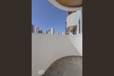 Apartamento à venda com 117m², 3 quartos e 3 vagas Apartamento à venda com 117m², 3 quartos e 3 vagasVaranda suíte 1