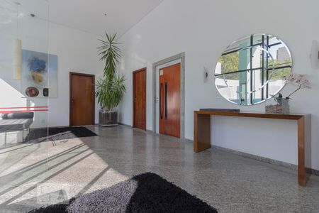 Apartamento à venda com 117m², 3 quartos e 3 vagas Apartamento à venda com 117m², 3 quartos e 3 vagasHall social