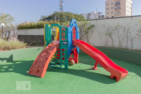 Apartamento à venda com 117m², 3 quartos e 3 vagas Apartamento à venda com 117m², 3 quartos e 3 vagasPlayground