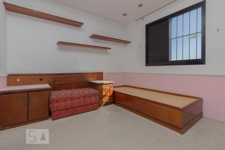 Apartamento à venda com 117m², 3 quartos e 3 vagas Apartamento à venda com 117m², 3 quartos e 3 vagasQuarto suíte 2