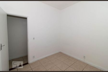 Apartamento à venda com 90m², 2 quartos e 1 vagaQuarto 2