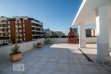 Apartamento à venda com 90m², 2 quartos e 1 vagaCobertura/Churrasqueira