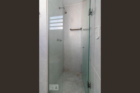 Apartamento à venda com 90m², 2 quartos e 1 vagaBox blindex