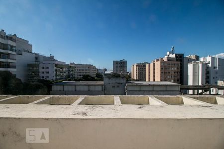 Apartamento à venda com 90m², 2 quartos e 1 vagaVista quarto 2