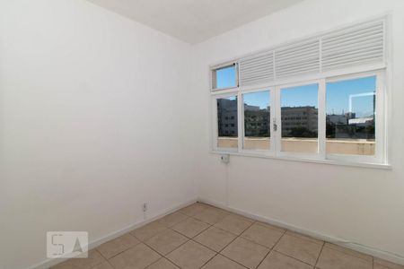 Apartamento à venda com 90m², 2 quartos e 1 vagaQuarto 2