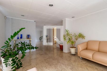 Apartamento à venda com 90m², 3 quartos e 1 vaga Apartamento à venda com 90m², 3 quartos e 1 vagaHall social
