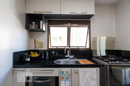 Apartamento à venda com 132m², 2 quartos e 3 vagasCOZINHA
