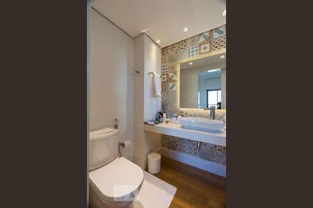 Apartamento à venda com 132m², 2 quartos e 3 vagasBANHEIRO SUITE