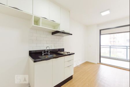 Studio de kitnet/studio para alugar com 1 quarto, 31m² em Sumarezinho, São Paulo