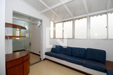 Sala de Tv de casa para alugar com 4 quartos, 240m² em Sumaré, São Paulo
