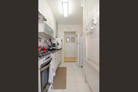 Apartamento à venda com 67m², 2 quartos e 1 vagaCozinha