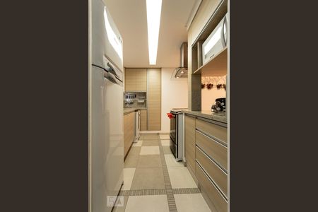 Apartamento à venda com 105m², 2 quartos e 1 vaga Apartamento à venda com 105m², 2 quartos e 1 vagaCozinha