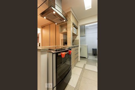 Apartamento à venda com 105m², 2 quartos e 1 vaga Apartamento à venda com 105m², 2 quartos e 1 vagaCozinha