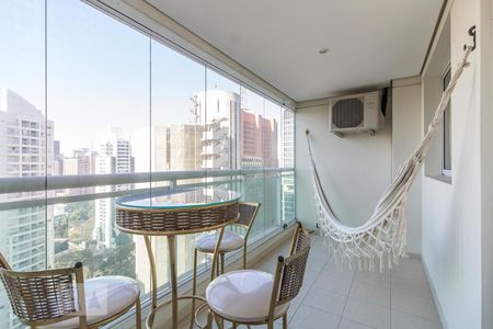 Varanda de apartamento para alugar com 1 quarto, 55m² em Cerqueira César, São Paulo