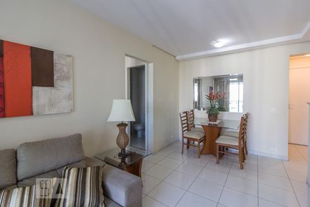 Sala de apartamento para alugar com 1 quarto, 55m² em Cerqueira César, São Paulo