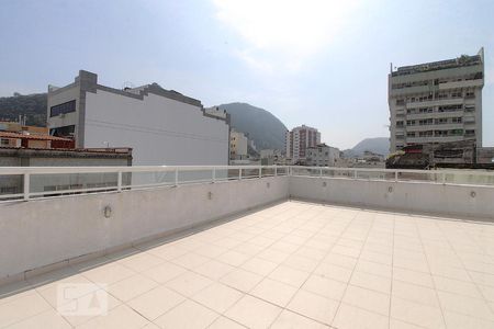 Apartamento à venda com 120m², 3 quartos e sem vaga Apartamento à venda com 120m², 3 quartos e sem vagaÁrea Social Terraço.