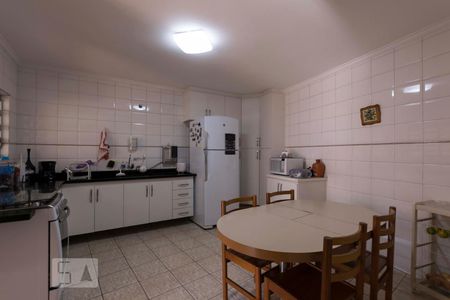1o. Andar - Cozinha de casa para alugar com 3 quartos, 160m² em Vila Nair, São Paulo