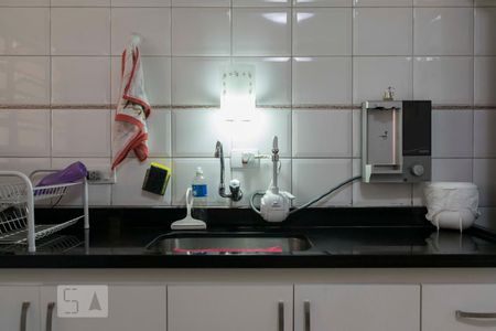 1o. Andar - Cozinha (Torneira) de casa para alugar com 3 quartos, 160m² em Vila Nair, São Paulo