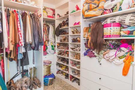 Apartamento à venda com 600m², 5 quartos e 6 vagasSuíte 4 - closet 2