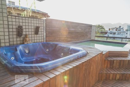 Apartamento à venda com 600m², 5 quartos e 6 vagasTerraço