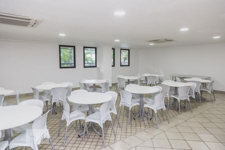 Apartamento à venda com 600m², 5 quartos e 6 vagasSalão de festas