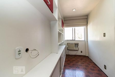 Apartamento à venda com 110m², 3 quartos e 1 vaga Apartamento à venda com 110m², 3 quartos e 1 vagaHall quarto 2