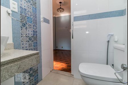Apartamento à venda com 110m², 3 quartos e 1 vaga Apartamento à venda com 110m², 3 quartos e 1 vagaBanheiro suíte