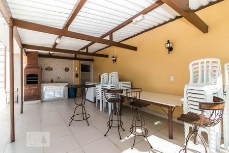 Apartamento à venda com 110m², 3 quartos e 1 vaga Apartamento à venda com 110m², 3 quartos e 1 vagaChurrasqueira/Cobertura/Espaço para festas