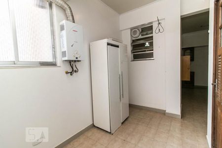 Apartamento à venda com 110m², 3 quartos e 1 vaga Apartamento à venda com 110m², 3 quartos e 1 vagaÁrea de serviço