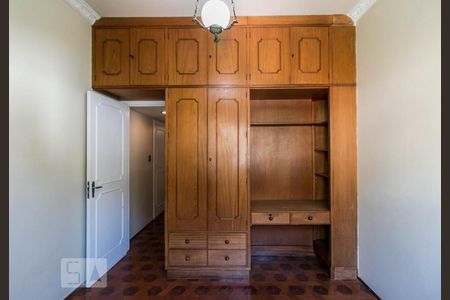 Apartamento à venda com 110m², 3 quartos e 1 vaga Apartamento à venda com 110m², 3 quartos e 1 vagaDetalhe armário quarto 3