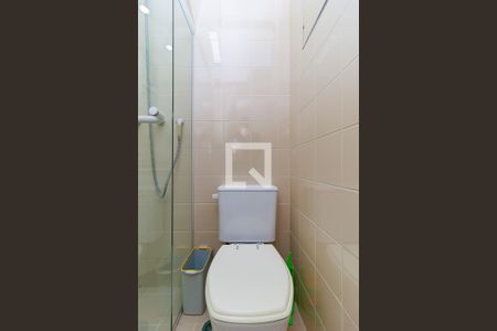 Apartamento à venda com 98m², 3 quartos e 3 vagas Apartamento à venda com 98m², 3 quartos e 3 vagasBanheiro 2