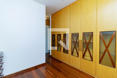 Apartamento à venda com 98m², 3 quartos e 3 vagas Apartamento à venda com 98m², 3 quartos e 3 vagasSuíte