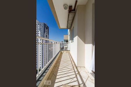 Apartamento à venda com 153m², 3 quartos e 3 vagasVaranda quarto 1