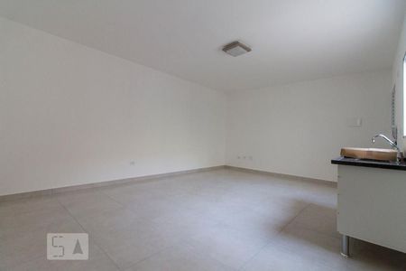 Espaço para sala, quarto e cozinha  de kitnet/studio para alugar com 1 quarto, 25m² em Vila Regente Feijó, São Paulo