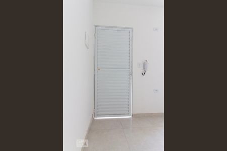 Porta de entrada  de kitnet/studio para alugar com 1 quarto, 25m² em Vila Regente Feijó, São Paulo
