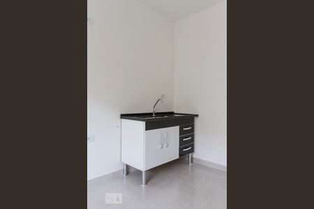 Cozinha  de kitnet/studio para alugar com 1 quarto, 25m² em Vila Regente Feijó, São Paulo