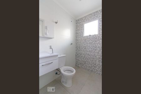 Banheiro  de kitnet/studio para alugar com 1 quarto, 25m² em Vila Regente Feijó, São Paulo