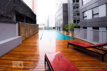 Apartamento à venda com 60m², 1 quarto e 1 vaga Apartamento à venda com 60m², 1 quarto e 1 vagaPiscina