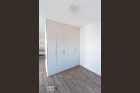 Quarto  de kitnet/studio para alugar com 1 quarto, 37m² em Campo Belo, São Paulo