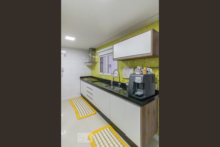 Apartamento à venda com 170m², 3 quartos e 2 vagas Apartamento à venda com 170m², 3 quartos e 2 vagasCozinha