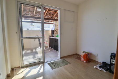 Apartamento à venda com 130m², 3 quartos e 1 vaga Apartamento à venda com 130m², 3 quartos e 1 vagaSegundo Andar - Sala