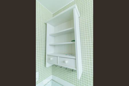 Apartamento à venda com 130m², 3 quartos e 1 vaga Apartamento à venda com 130m², 3 quartos e 1 vagaPrimeiro Andar - Detalhe Banheiro