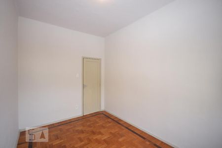 Apartamento para alugar com 90m², 4 quartos e sem vaga Apartamento para alugar com 90m², 4 quartos e sem vagaQuarto 2