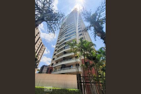 Apartamento para alugar com 127m², 3 quartos e 2 vagas Apartamento para alugar com 127m², 3 quartos e 2 vagasFachada