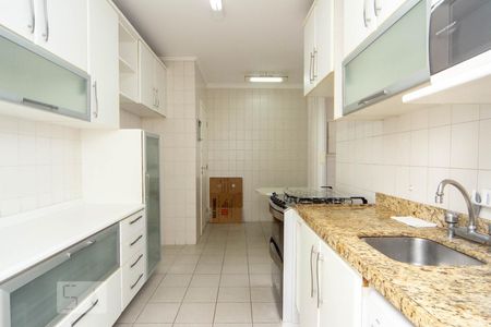 Apartamento para alugar com 127m², 3 quartos e 2 vagas Apartamento para alugar com 127m², 3 quartos e 2 vagasCozinha