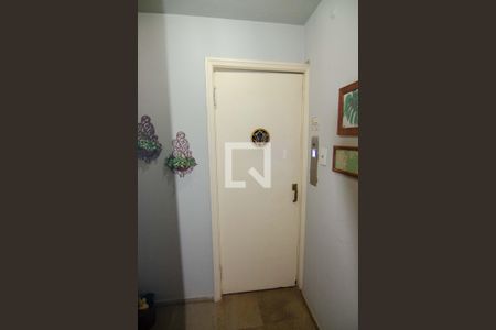 Apartamento à venda com 120m², 4 quartos e 2 vagasElevador