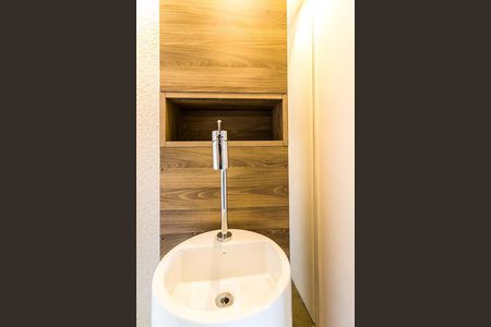 Lavabo de apartamento à venda com 1 quarto, 68m² em Parque Industrial Tomas Edson, São Paulo