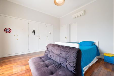 Casa à venda com 450m², 4 quartos e 4 vagasSuíte 3