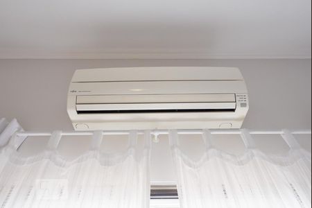 Casa à venda com 450m², 4 quartos e 4 vagasAr Condicionado