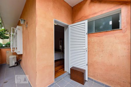 Casa à venda com 450m², 4 quartos e 4 vagasVaranda Suíte 1